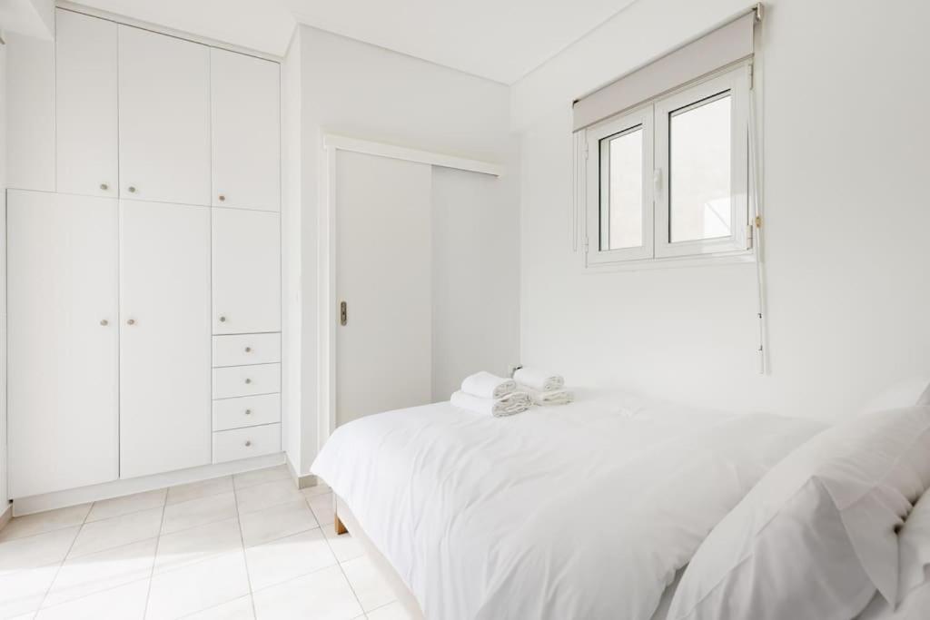 Adorable Sunny With Private Balcony Ii * Atene